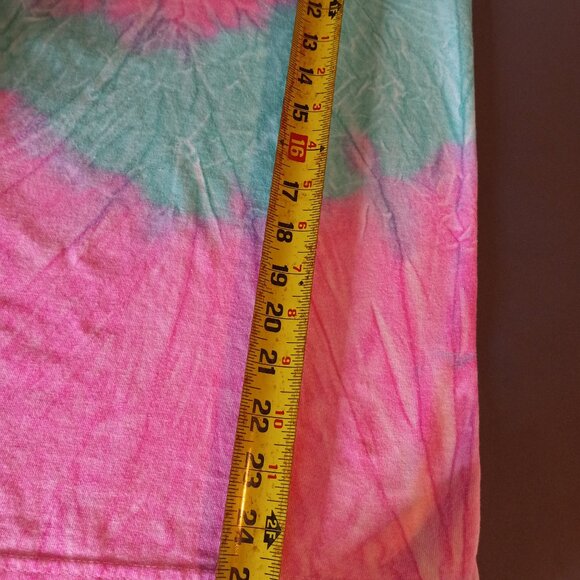 Santa Cruz Skateboards tie-dye shirt - Picture 10 of 11